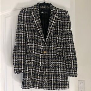 Zara Women's Black, White, and Gold Tweed Blazer